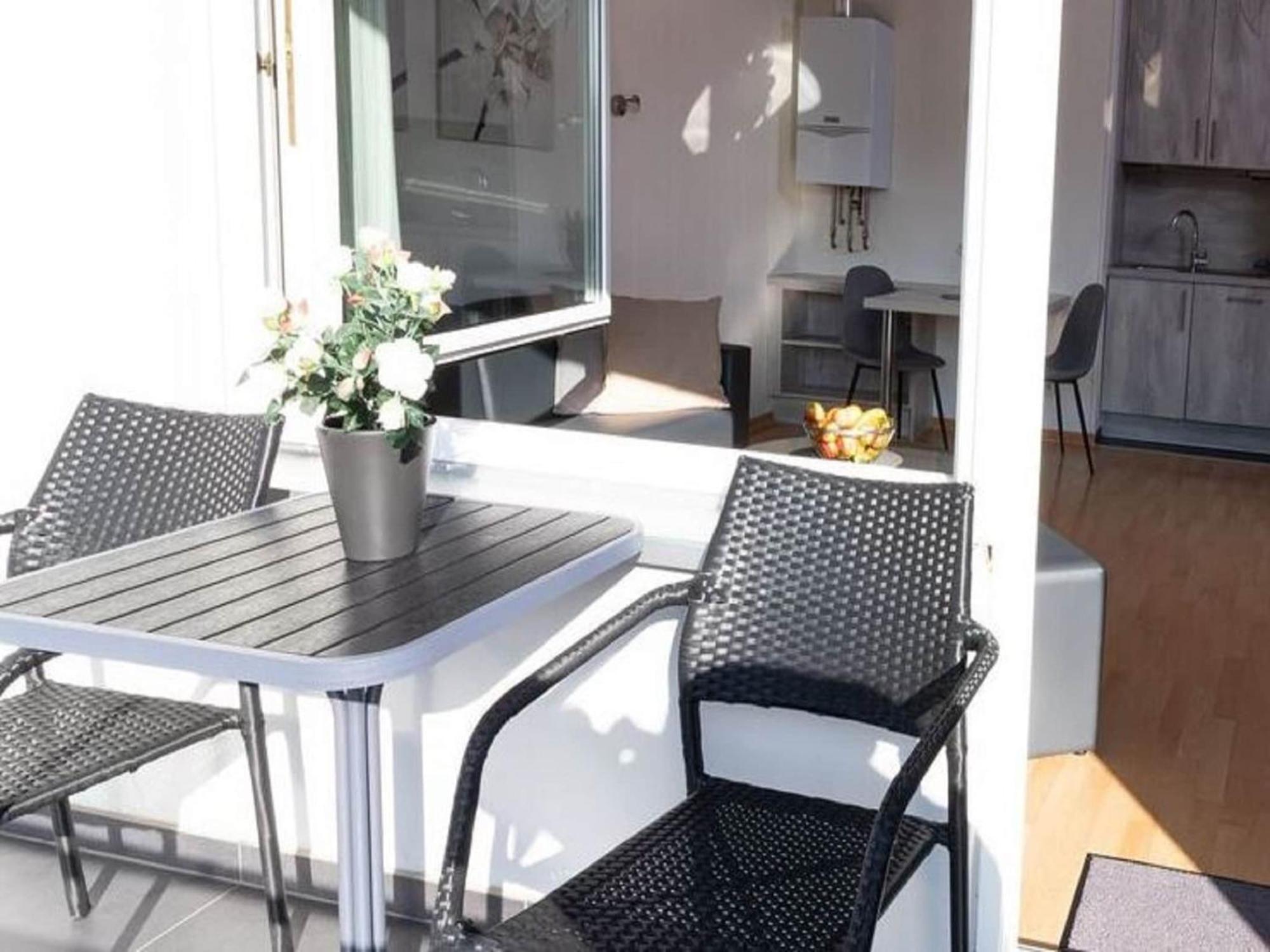 Apartment In Bollendorf With Forest View Luaran gambar